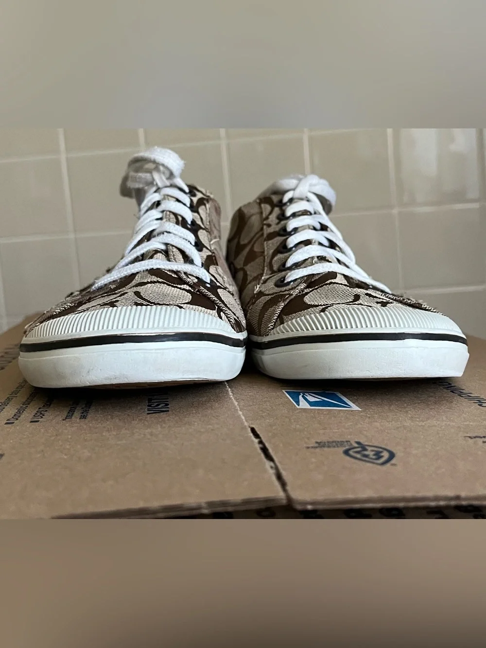 Coach 9B vintage brown signature sneakers